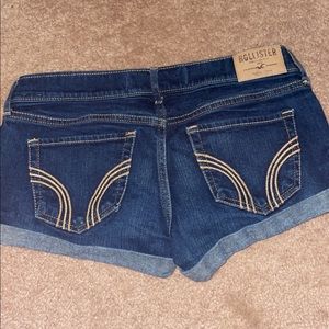 New hollister size 3 shorts
